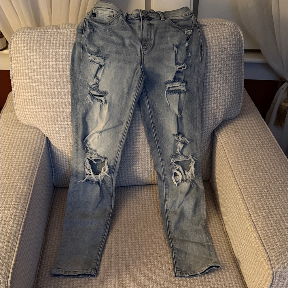 KanCan Distressed Skinny Jeans